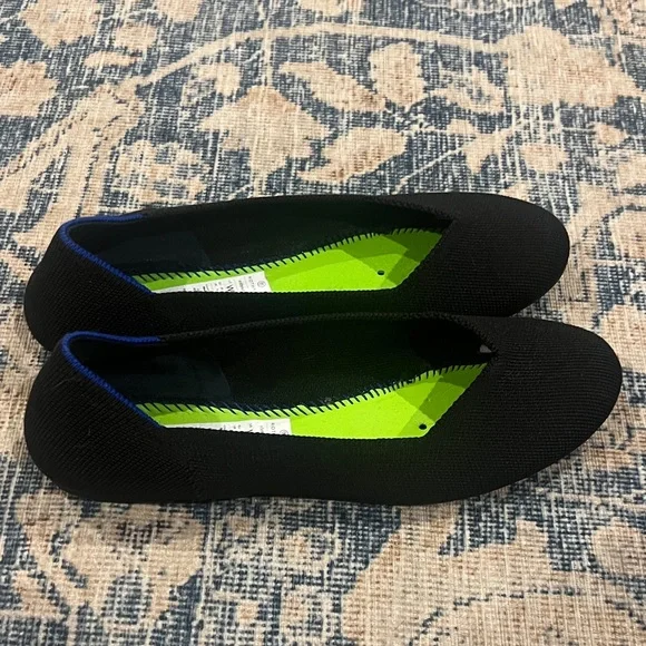 Rothy's Black Slip-On Flats with Blue Trim size 8 1/2 - Picture 4 of 12